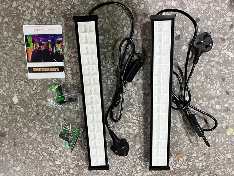 قیمت چراغ UV فضای باز