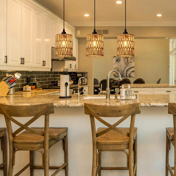 لوستر باتری خور