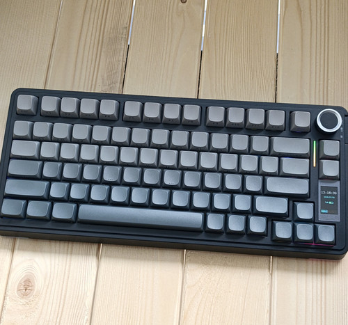 کلمات اصلی: کیبورد مکانیکال AULA S75 کیبورد گیمینگ AULA S75 خرید کیبورد مکانیکال 75 درصد